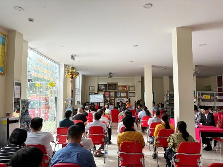 ĐỒNG HÀNH CÙNG HỌC SINH KHỐI 12 CHINH PHỤC KỲ THI TỐT NGHIỆP THPT 2025