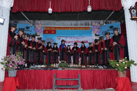 LỄ TRI ÂN VÀ TRƯỞNG THÀNH KHỐI 12 TRƯỜNG THCS & THPT BẮC SƠN (NĂM HỌC 2024-2025): KHOẢNH KHẮC XÚC ĐỘNG VÀ Ý NGHĨA